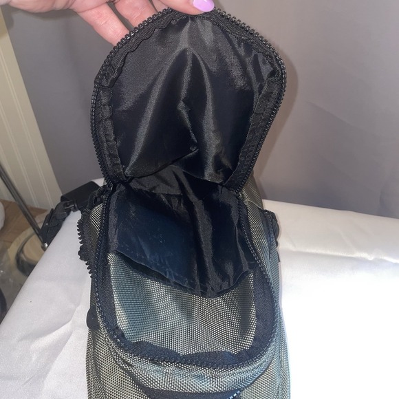 SAVE THE OCEAN SUSTAINABLE SLING BAG OLIVE GREEN CROSSBODY PURSE - Picture 9 of 14